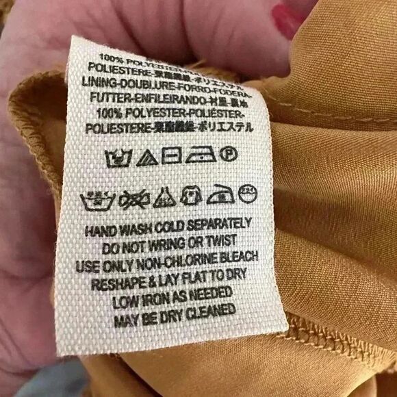 Festival dress velvet & lace. Cris cross back spaghetti straps. - Picture 5 of 7